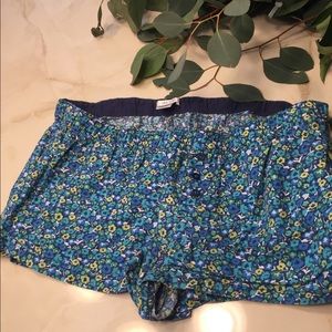 Floral sleep shorts